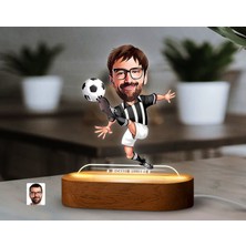 Bk Gift Kişiye Özel Futbolcu Karikatürlü Dekoratif 3D Biblo LED Işıklı Gece Lambası-1, Arkadaşa Hediye