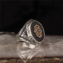 Ksr Moda Erkek  Kalem Işçilikli Oniks Taşlı 925 Ayar Gümüş Yüzük