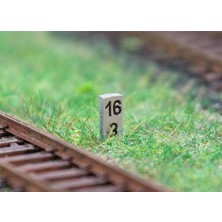 Faller 180952 1/87 Hektometre Işaretleri ( 10 Adet ) Demonte Plastik Maketi