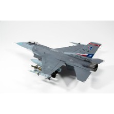 Kinetic K48102 1/48 F-16C Blok 25/42 Usaf Savaş Uçağı, Plastik Model Kiti