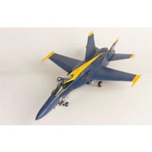 Kinetic K48073 1/48 F/A-18A/B/C/D Blue Angels 2017 Savaş Uçağı, Plastik Model Kiti