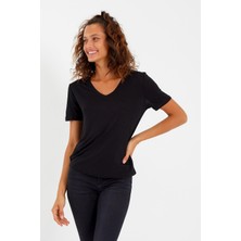 Quhox Kadın Modal Kumaş V Yaka Parçalı T-Shirt Siyah