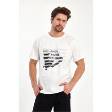 Justleo Çizgili Heykel Desenli  T-Shirt