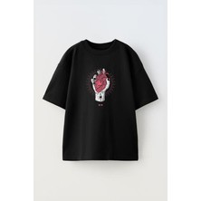 Unisex Kalp Tutan El Göz Tasarım Baskılı Pamuk Sıyah Oversize T-Shirt