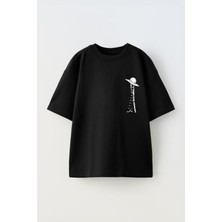 Unisex Anime Şapka Kılıçlar Tasarım Baskılı Pamuk Sıyah Oversize T-Shirt