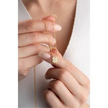 Silvano Jewelry 925 Ayar Gümüş Minimal Zirkon Taşlı Yonca Kolye