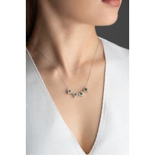 Silvano Jewelry 925 Ayar Gümüş Işıklı Kutu Mıknatıslı Zümrüt Yeşili Yonca Kolye