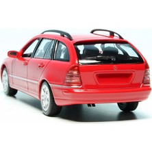 1:43 Maxichamps 2001 Mercedes Benz C Class T Model (S203)