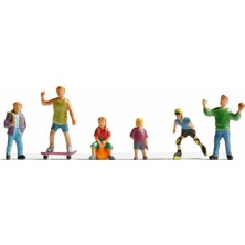 Noch 15810 1/87 Ölçek Oynayan Çocuk Figürleri