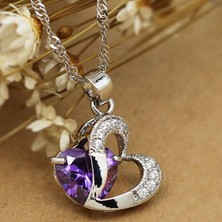 Pigado Üç Boyutlu  Kristal Taşlı Zarif Kalp Kolye