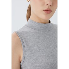 Almila Balıkçı Yaka Sıfır Kol Kadın Body T-Shirt 2045