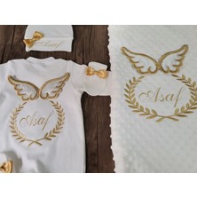 Minik Adımlar Isme Özel Nakışlı Bebek Battaniyesi ve Bebek Tulumu Isimli