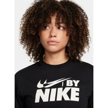 Nike Siyah Kadın Bisiklet Yaka T-Shirt FZ4635-010-W Nsw Crop Tee Gls Beden: M