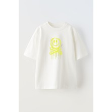 Nmg Tekstil Unisex Beyaz Oversize Pamuk Çarpı Gülücük Emoji Baskılı Örme T-Shirt