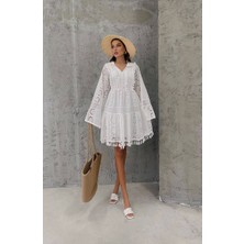 Nana & Mayka Moda Fistolu Püsküllü Pamuklu Yazlık Kadın Beyaz Mini Elbise 241-6007