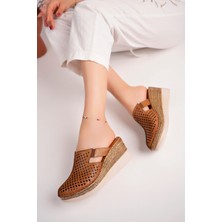 Akgün Terlik Kadın Hakiki Deri Taba Dolgu Topuklu Yumuşak Tabanlı Terlik