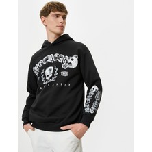 Koton Arkası Baskılı Sweatshirt Kapşonlu Kuru Kafa Temalı Rahat Kesim