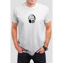 T-35 Kulaklık Baskılı Beyaz Unisex Tişört C733