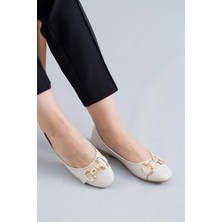 Stilbagshoes Eliana Taş Toka Detaylı Kadın Babet Rugan Bej