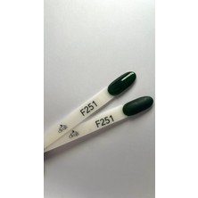 Cr-Oje Kalıcı Oje Christmas Yeşili - F251 (5 ML)