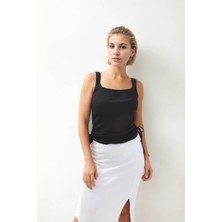 Vitrin Yanları Büzgülü Sıfır Kol Bluz