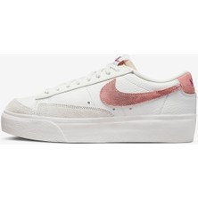 Nıke Blazer Low Platform Kadın Ayakkabı DX8947-100