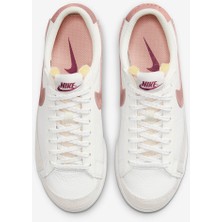 Nıke Blazer Low Platform Kadın Ayakkabı DX8947-100