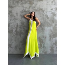 Hazelin Kadın Fıstık Yeşili Beyaz Detaylı Asimetrik Kesim V Yaka Ip Askılı Elbise HZL24S-MJ113041