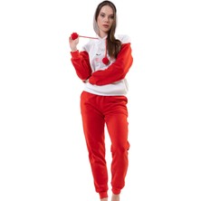 Vienetta Kadın Polar Kırmızı Beyaz Kapüşonlu Ponponlu Desenli Manşetli Uzun Kollu Pijama Takımı