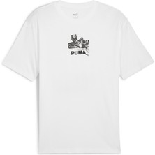 Puma GRAPHICS FOOTBALL KICK Beyaz Erkek Kısa Kol T-Shirt