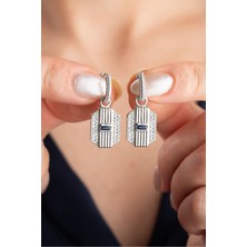 Silvano Jewelry 925 Ayar Gümüş Baget Taşlı Sallantılı Küpe