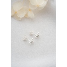 Silvano Jewelry 925 Ayar Gümüş Minik Kutup Yıldızı Çivili Küpe
