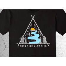 BUMETA Adventure Awaits Kamp Çadır Doğa Tişört Çocuk T-Shirt