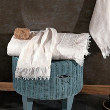 Nazik Home Alina Dantelli Ve Nakışlı Banyo Havlusu (90 X 150 Cm)