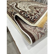 İpek Etnik Desen Krem Renk 6 m2 Halı
