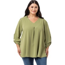 Disentis Modest Büyük Beden V Yaka Önü Plikaşeli Katlamalı Kollu Çağla Yeşili Bluz