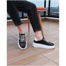 Follini Kadın Hakiki Deri Aksesuar Detaylı Sneaker