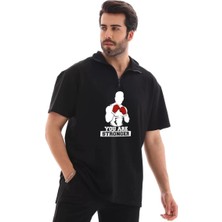 Tarz Yeri Yarım Fermuarlı Oversize Baskılı T-Shirt - Siyah -
