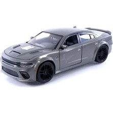 Fast & Furious Fast x 1:24 Dom's 2021 Dodge Charger Srt Hellcat Die-Cast