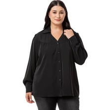 Disentis Modest Büyük Beden Yakalı Önü Büzgü Robalı Uzun Kol Siyah Gömlek