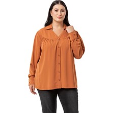 Disentis Modest Büyük Beden Yakalı Önü Büzgü Robalı Uzun Kol Tarçın Gömlek