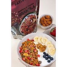 Çilek ve Çikolatalı Granola Doypack 300 g