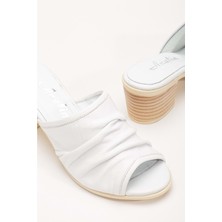 Analin Shoes Kadın Hakiki Deri Kırışık Topuklu Terlik Beyaz