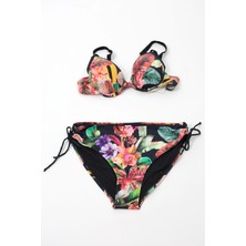 Hazelin Kadın Siyah Yaprak Desenli Askılı Yüksek Bel Toparlayıcı Bikini Takım HZL24S-LC22625