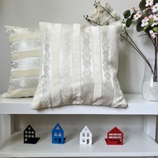 Decofav Lüks Saten ve Kadife Jakar Dokumalı Kırlent Kılıfı