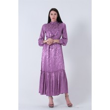 Lavanta Yakası ve Kolları Taşlı Kuşaklı Tesettür Elbise 4593281.333