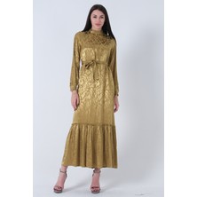Fıstık Yakası ve Kolları Taşlı Kuşaklı Tesettür Elbise 4593281.22