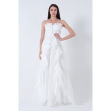 Beyaz Straplez Yaka Yırtmaçlı Eteği Fırfırlı Abiye 9705234.15