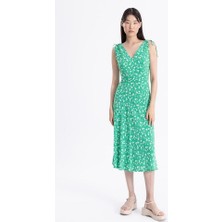 Seda Aslan Butik V Yaka Çiçekli Elbise
