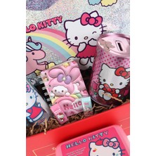 Hello Kitty Dekomus Ile Özel Kutulu Lisanslı Hello Kıtty Matara ve Beslenme Kabı Ile Kırtasiye Okul Seti